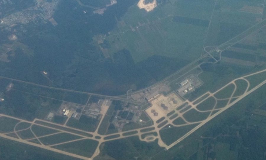 Καναδάς: Θυσίασαν τσάμπα ολόκληρα χωριά για το μεγαλύτερο αεροδρόμιο του κόσμου