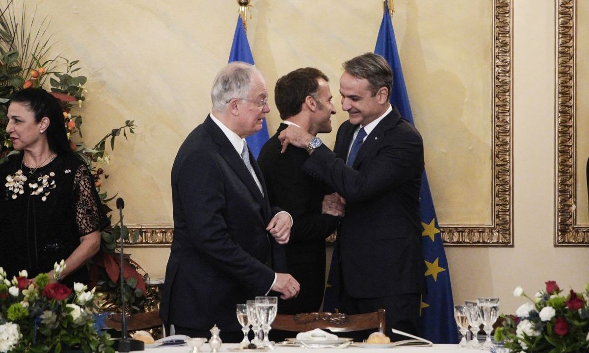 Η προσφώνηση του Προέδρου της Δημοκρατίας Τασούλα στον Μακρόν