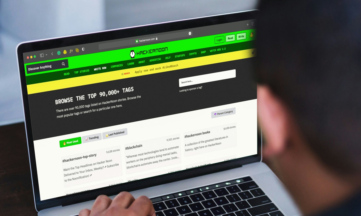 Η «έκρηξη» του διαδικτυακού τζόγου και η «σκιά» του χρέους στους νέους