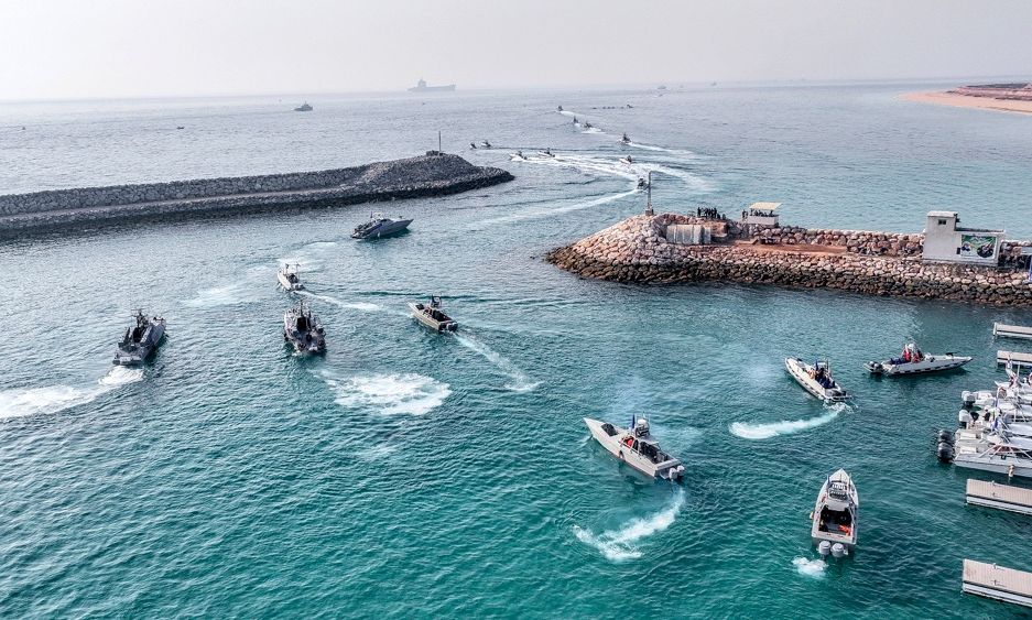 Axios: Το Ιράν τοποθετεί νέες νάρκες στα Στενά του Ορμούζ αποκαλύπτουν οι αμερικανικές πληροφορίες