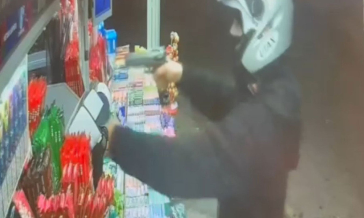 Άλιμος: Συνελήφθησαν οπλισμένοι ανήλικοι που λήστευαν περίπτερα και επιχειρήσεις