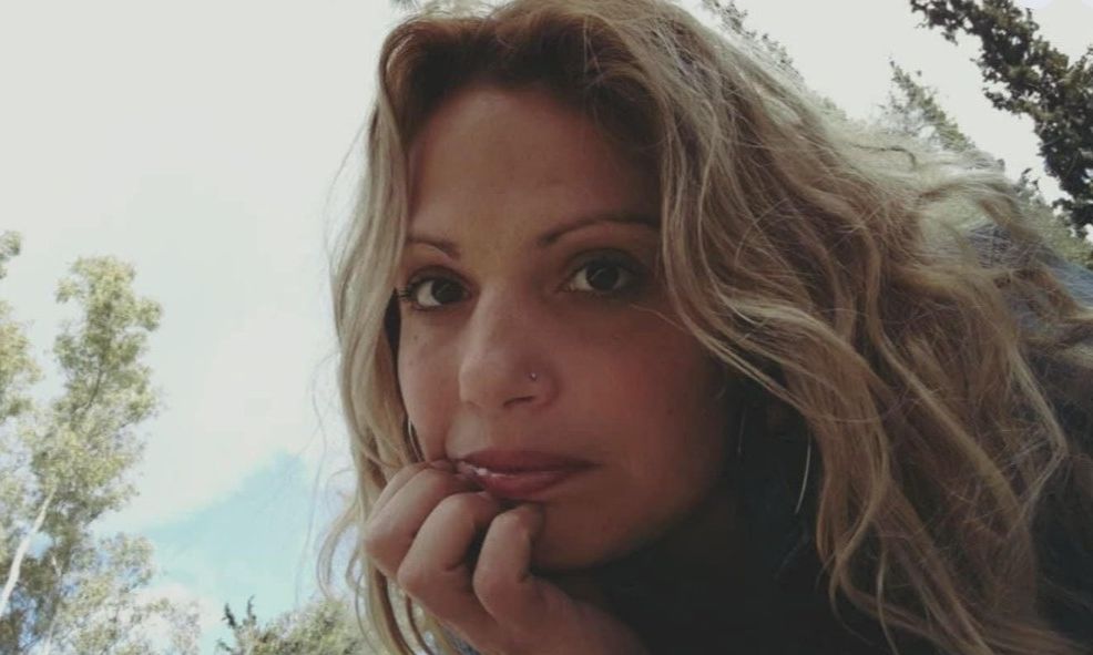 Πέθανε η τραγουδίστρια Νατάσα Μωϋσόγλου – Συγκινεί το «αντίο» της Ναταλίας Ρασούλη