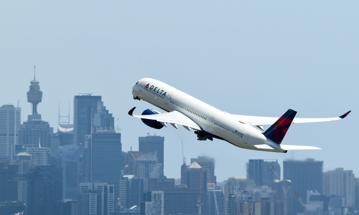 ΗΠΑ: Στιγμές αγωνίας σε πτήση της Delta - Κοριτσάκι γεννήθηκε στον αέρα