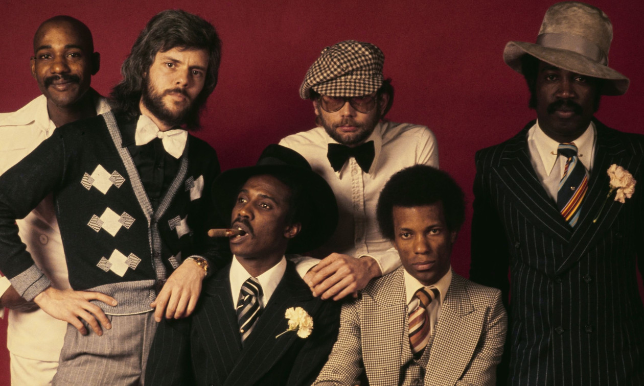 Πέθανε ο μπασίστας των Hot Chocolate, Tony Wilson, σε ηλικία 78 ετών