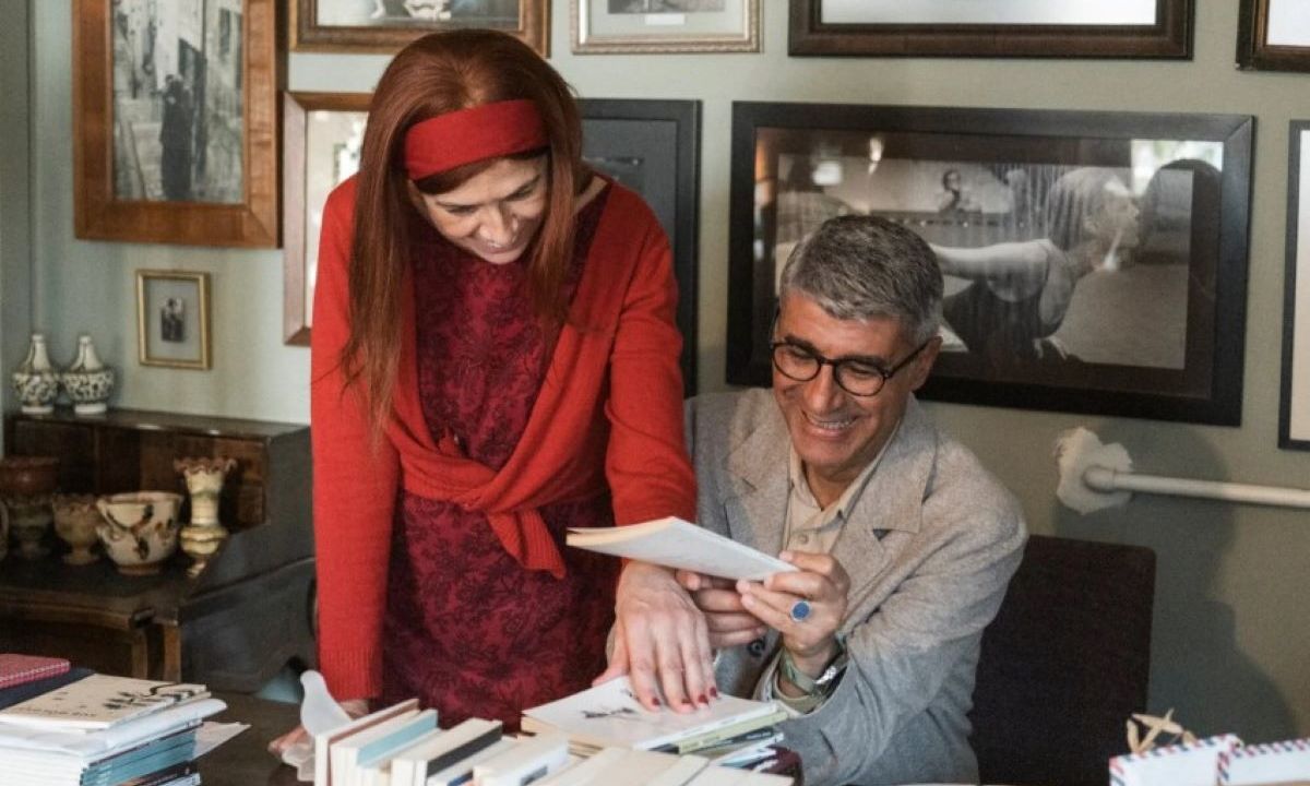 Μία δυνατή ιστορία αγάπης: Κούρδος ποιητής ερωτεύτηκε τη γυναίκα που του συμπαραστάθηκε στη φυλακή