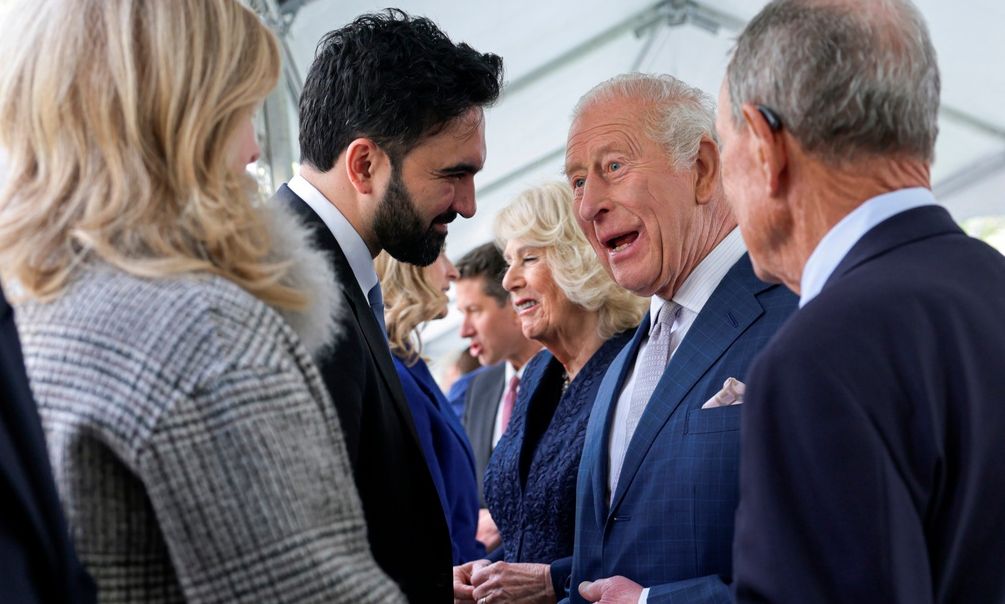 Ο Μαμντάνι ζήτησε από τον βασιλιά Κάρολο το διαμάντι Koχινούρ - Η ιστορία του «καταραμένου» λίθου