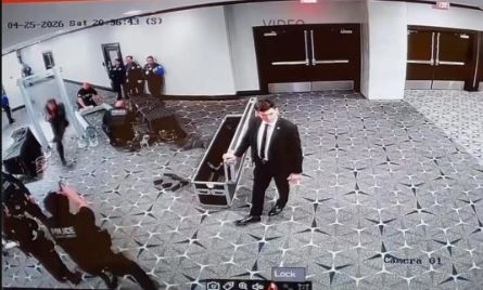 Πυροβόλησε τελικά ο Κόουλ Αλεν στο δείπνο Τραμπ; Νέο βίντεο από την Washington Post