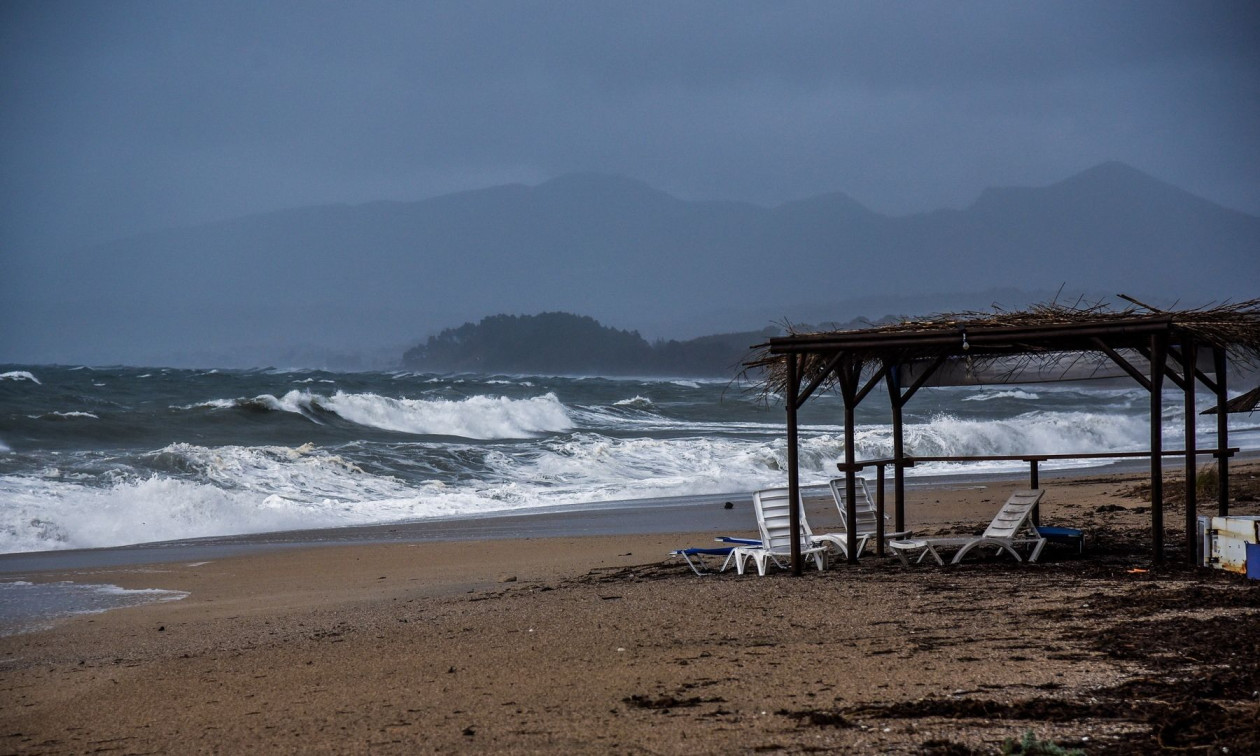 Πρωτομαγιά με πτώση της θερμοκρασίας, καταιγίδες και πολλά μποφόρ – Η πρόγνωση για το Σαββατοκύριακο