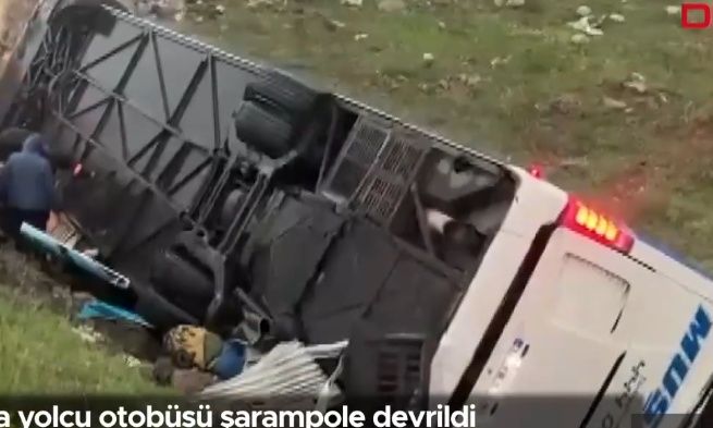 Τουρκία - Ανατροπή λεωφορείου στον δρόμο Μαλάτια-Αντιγιαμάν: Πολλοί τραυματίες, αναφορές για νεκρούς