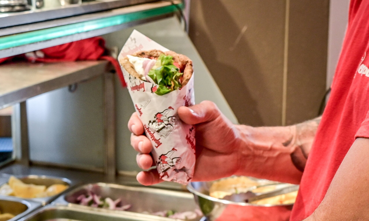 Σουβλάκι από... χρυσό - Ξεπερνά τα €5 και γίνεται είδος πολυτελείας