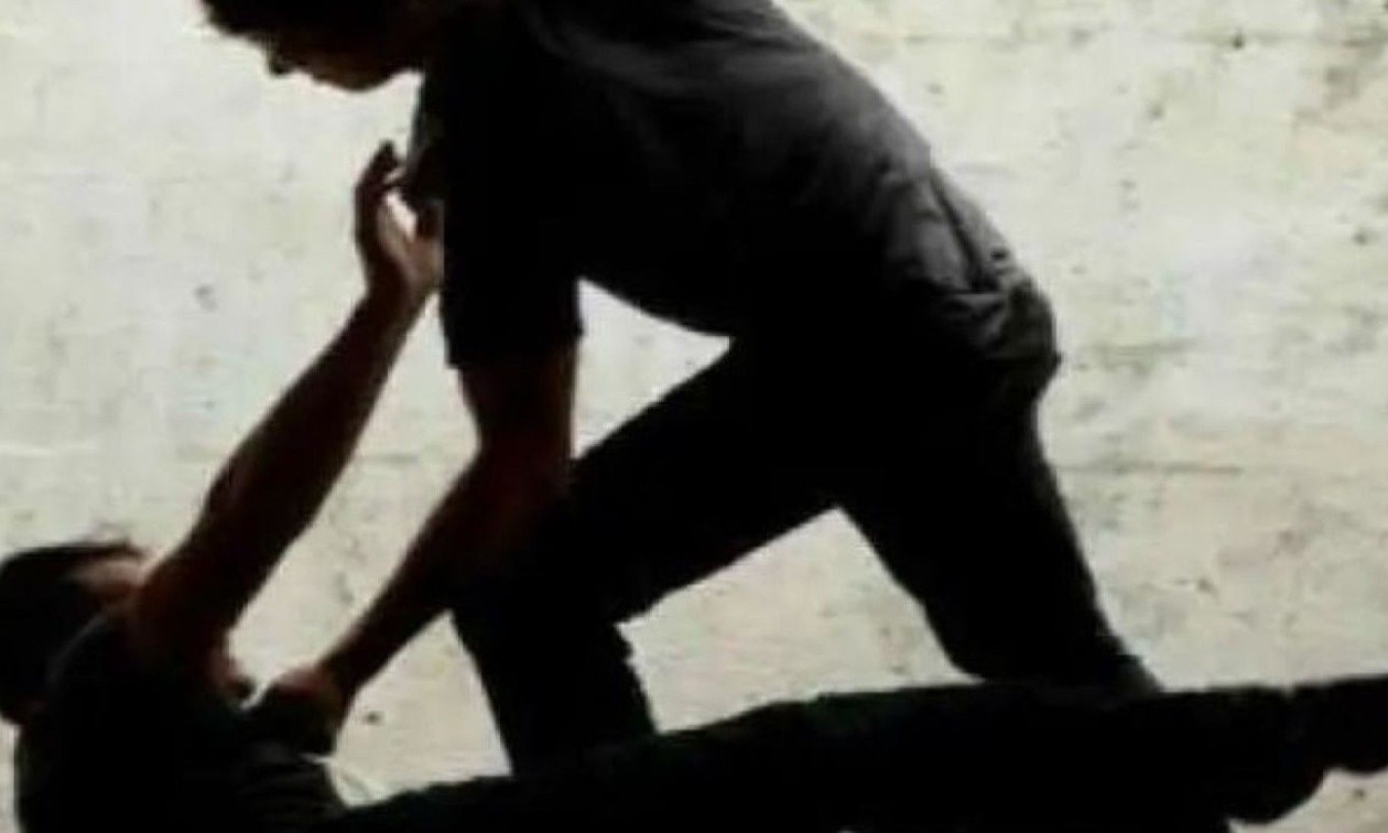 Νέα Φιλαδέλφεια: «Ο γιος μου πήγε να χωρίσει τα κορίτσια», λέει η μητέρα του 25χρονου