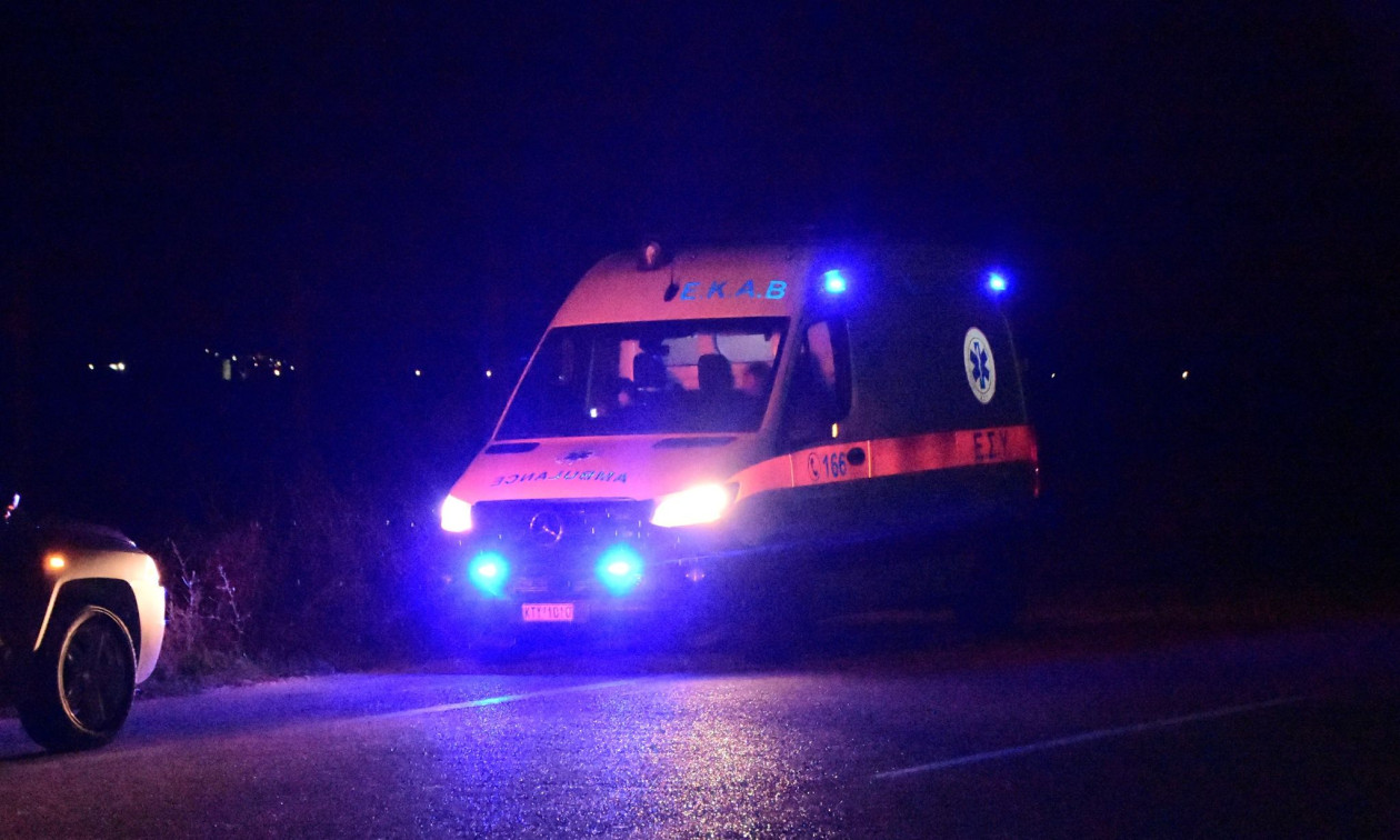 Σοβαρό τροχαίο με παράσυρση πεζού στην Πετρούπολη