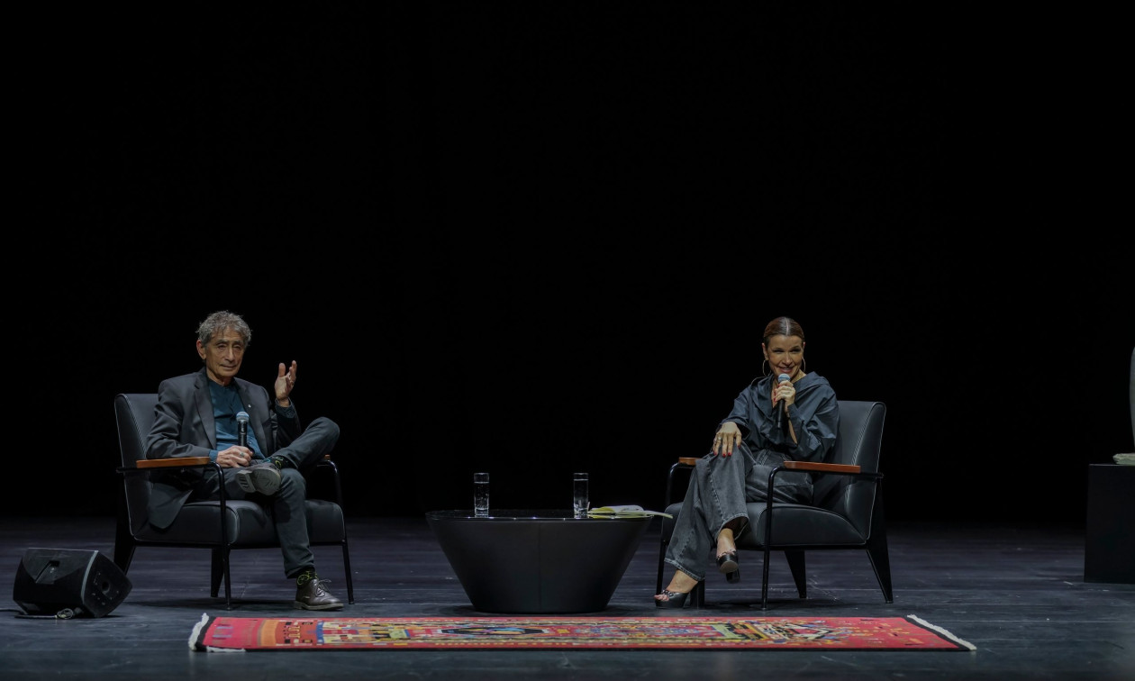 Gabor Maté: «Το οιδιπόδειο σύμπλεγμα είναι ανοησίες» - Τι είπε για το τραύμα και τη θεραπεία