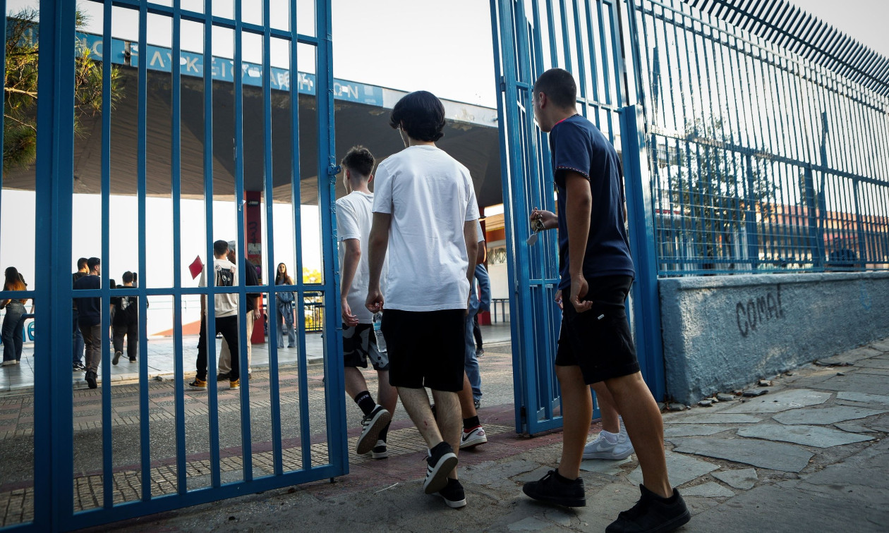 Πανελλήνιες 2026: Ολοκληρώθηκαν οι απολυτήριες – Το πλήρες πρόγραμμα των Πανελλαδικών Εξετάσεων