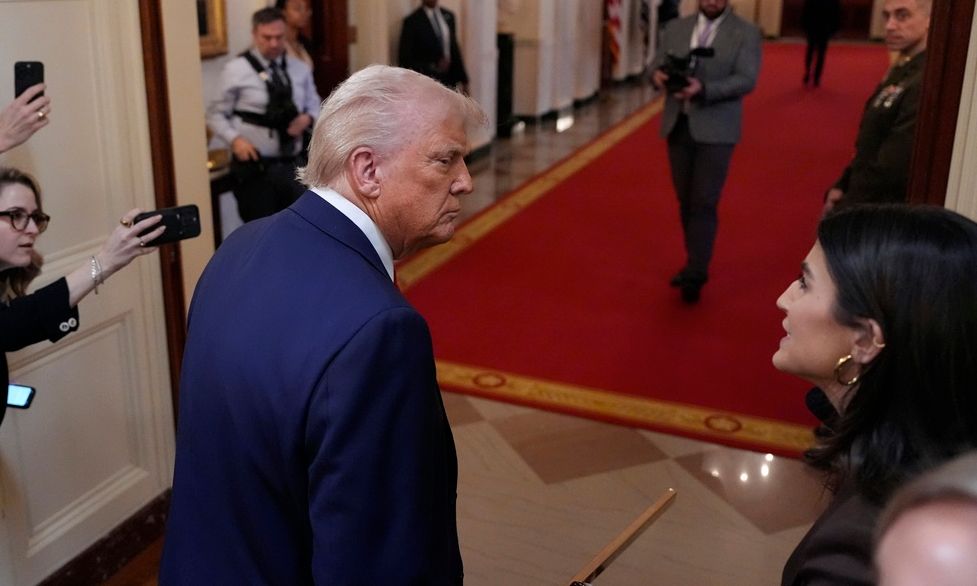 Tραμπ: Νέα επίθεση στην Κέιτλαν Κόλινς του CNN - «Έχει μίσος στα μάτια της, δεν βλέπω ποτέ χαμόγελο»