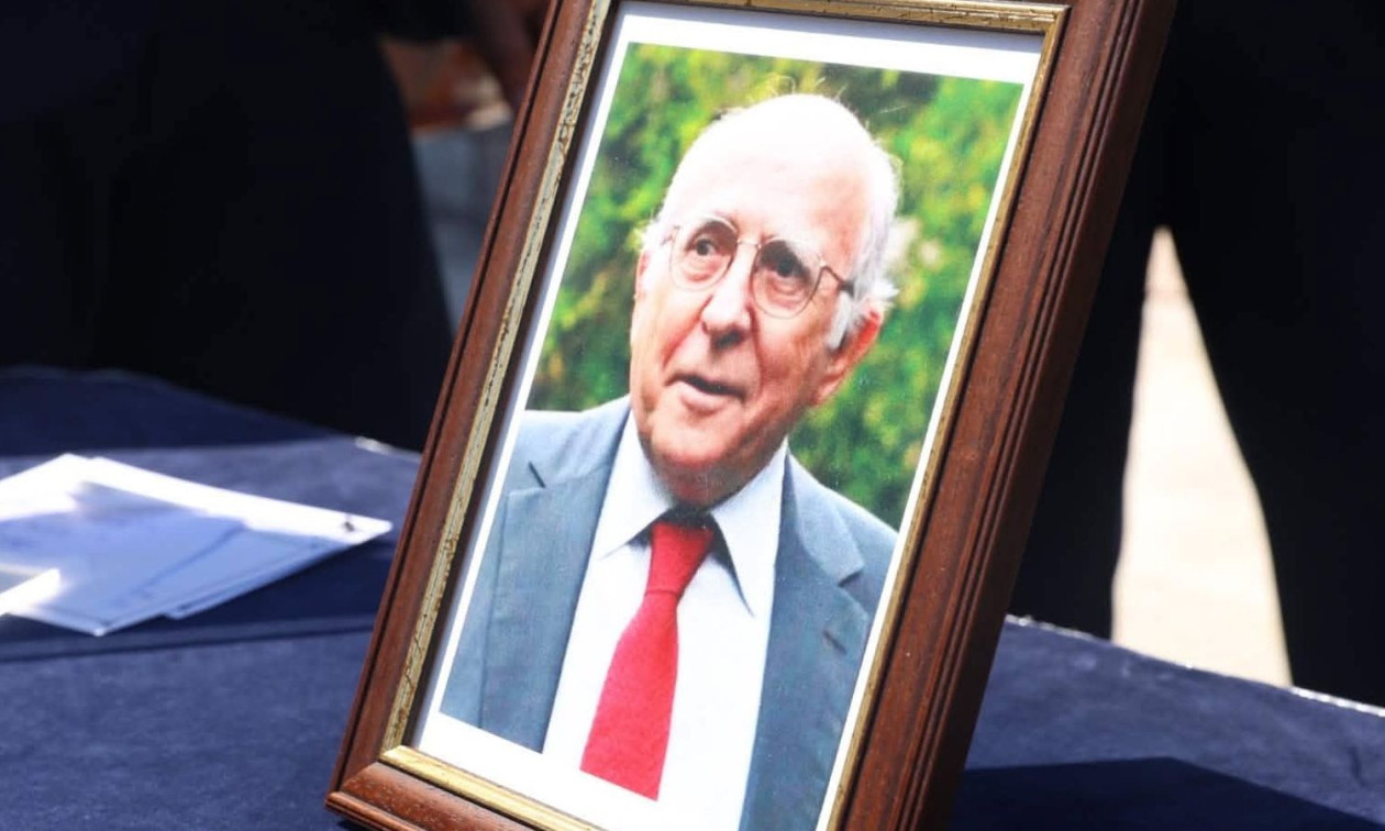 Στις 12:00 η κηδεία του Γιώργου Σουφλιά στο Κοιμητήριο Παπάγ