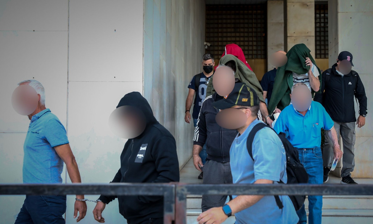 Στη φυλακή υπάλληλος ΚΥΔ και παραγωγός για υπόθεση