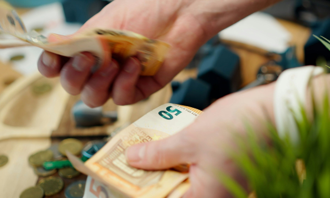 Ακατάσχετο στα 1.600 ευρώ: Πώς να αποφύγετε την παγίδα με το