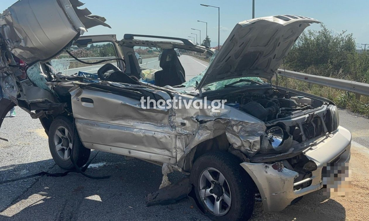 Θεσσαλονίκη: Μία τραυματίας διασωληνωμένη από σοβαρό τροχαίο