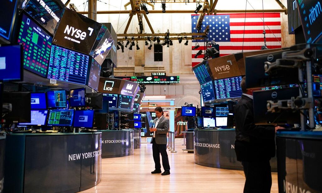 Τεχνολογικές πιέσεις στη Wall Street – Μικρά κέρδη