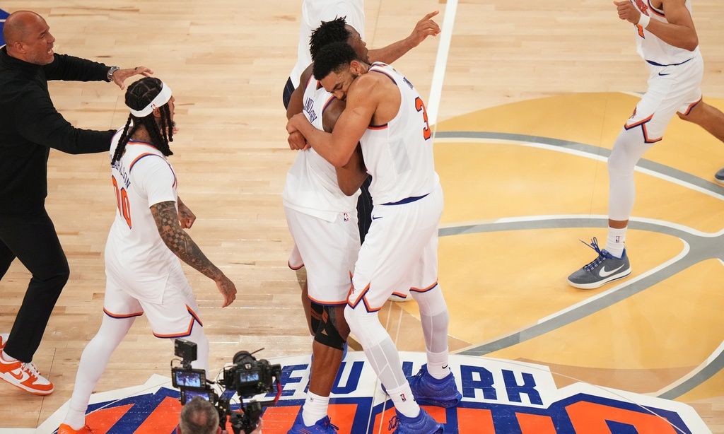 NBA Finals: Απίθανη ανατροπή των Νικς από το -29 –