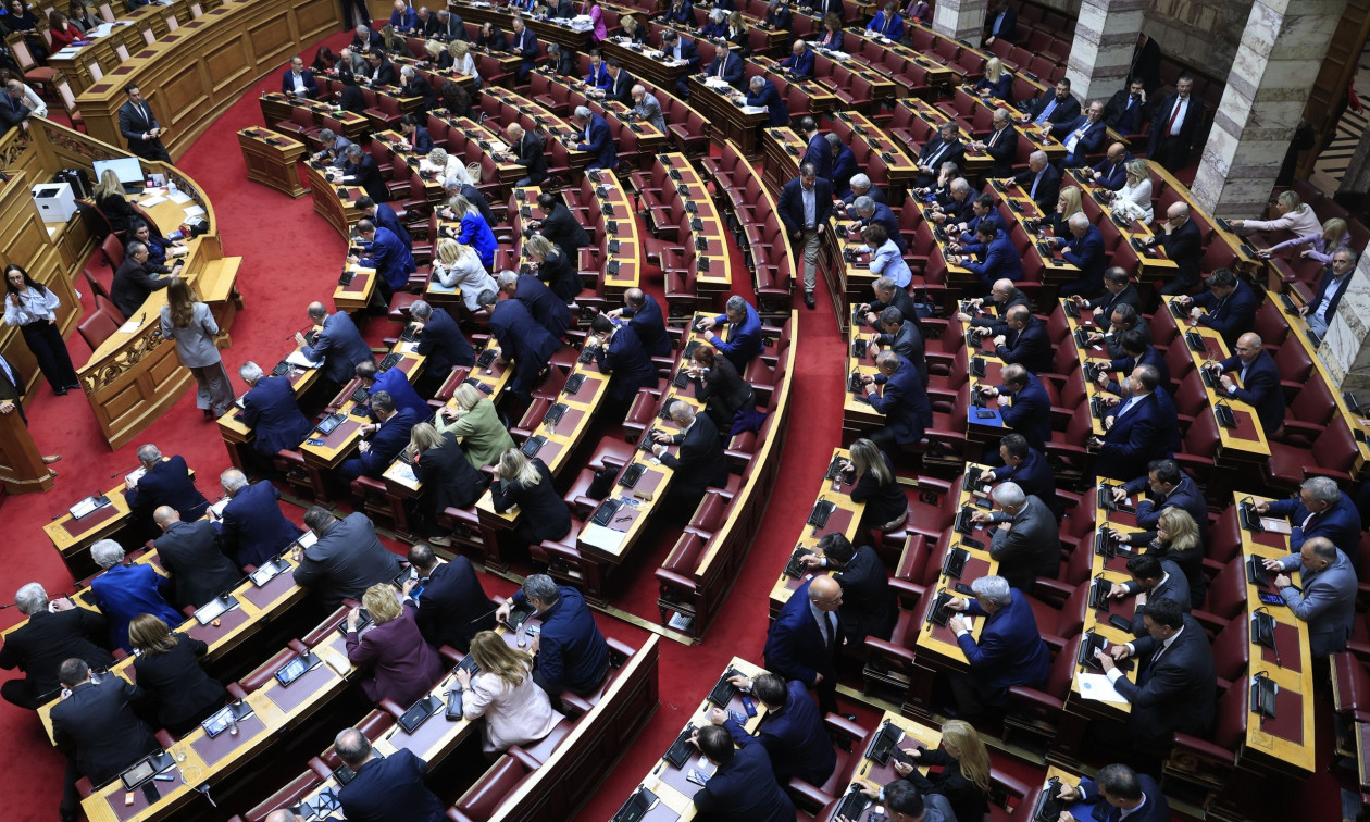 Ψηφίστηκε το νομοσχέδιο για την αδειοδότηση των περιφερειακώ
