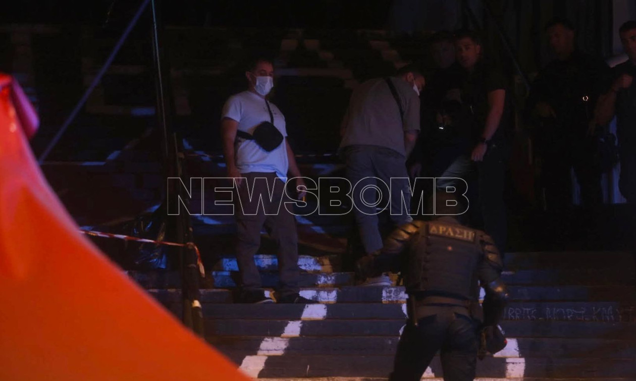 Ματωμένο ξεκαθάρισμα στα Εξάρχεια: Εκτέλεση με 5 σφαίρες - Είχε προηγηθεί καυγάς μεταξύ τους