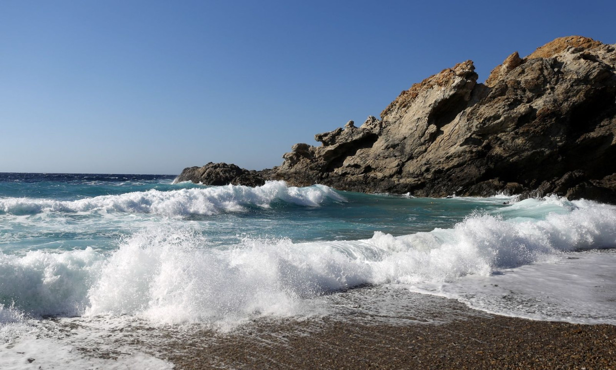 Τραγωδία στη θάλασσα: Δύο θάνατοι λουόμενων σε Χαλκιδική και Κατερίνη
