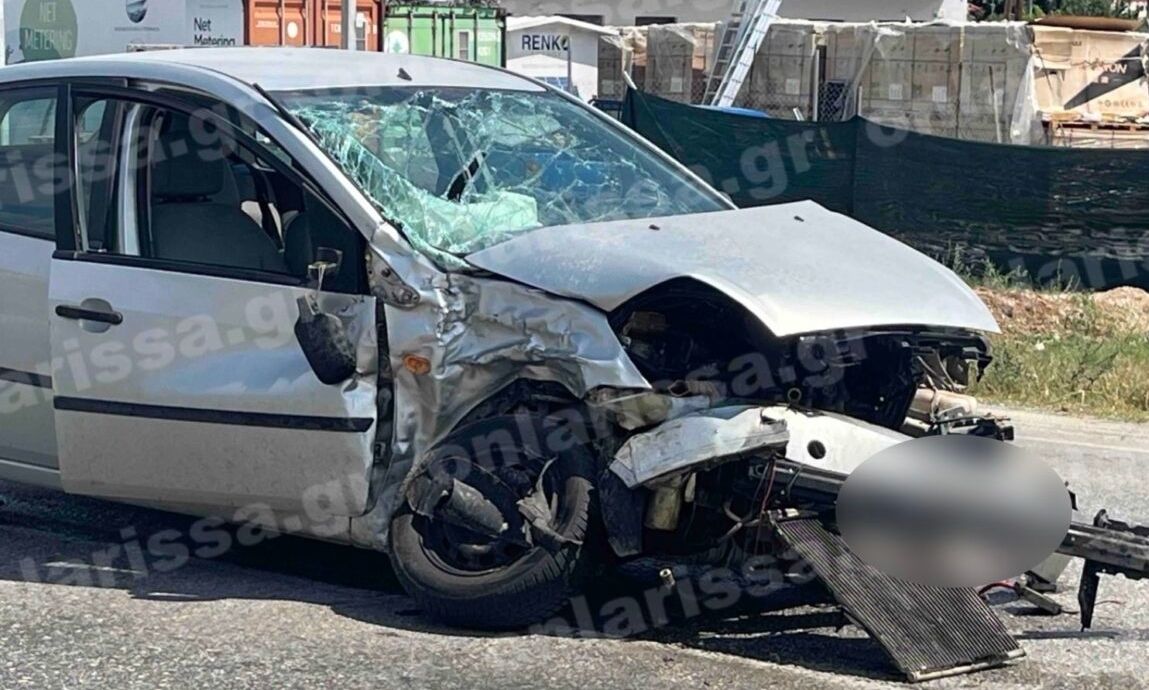 Σοβαρό τροχαίο στη Λάρισα: Τέσσερις τραυματίες έπειτα από σφοδρή σύγκρουση δύο αυτοκινήτων