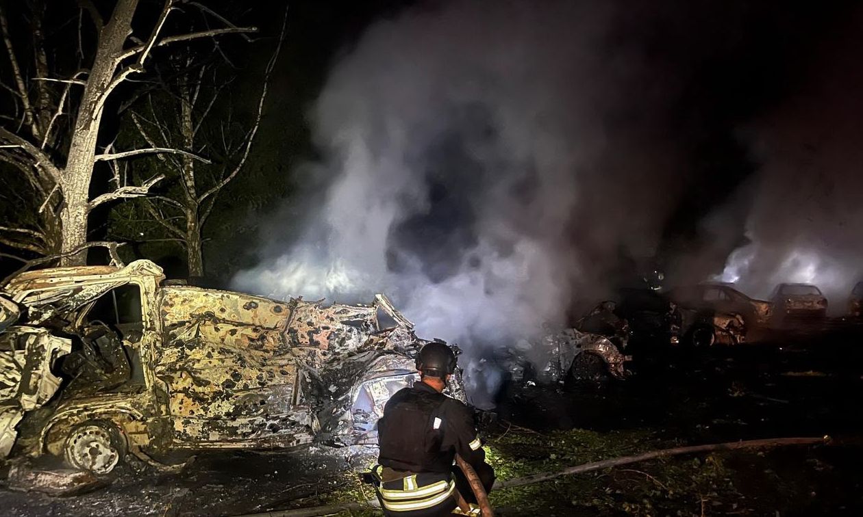 Ουκρανία: Νύχτα επιθέσεων με βαλλιστικούς πυραύλους σε Κίεβο και Χάρκοβο - 13 νεκροί την Τετάρτη
