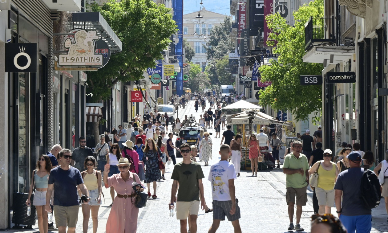 Θερινές εκπτώσεις: Ανοιχτά σήμερα τα εμπορικά καταστήματα - Το ωράριο λειτουργίας