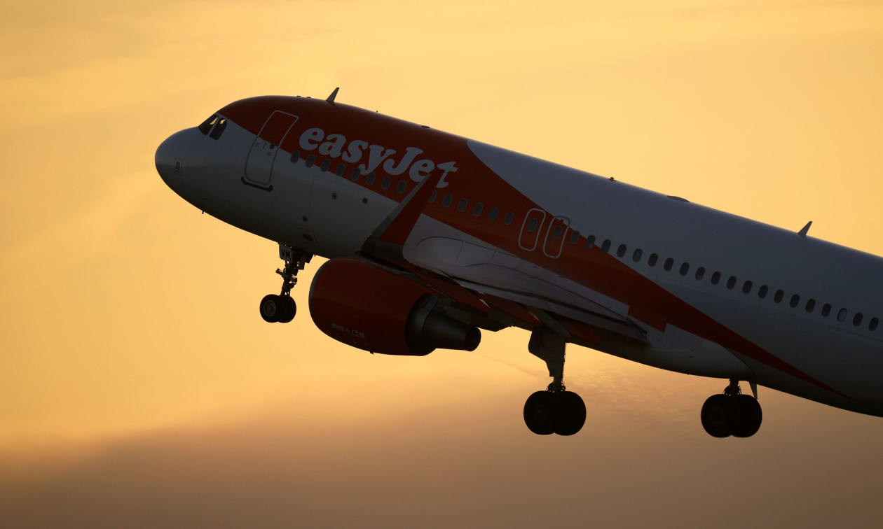Συμφωνία εξαγοράς για την EasyJet - Στην αμερικανική Appolo για 6,65 δισ. ευρώ