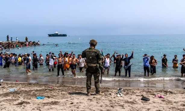 Θέουτα: Νέο συναγερμό προκαλούν διαδικτυακά μηνύματα για ανοιχτά σύνορα στις 15 Αυγούστου