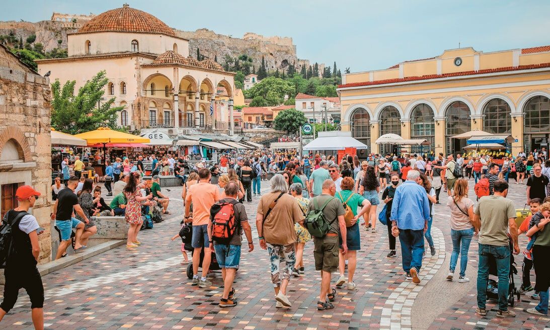 Η ακρίβεια «χτυπάει» και τους τουρίστες - Αυξημένη η κίνηση, όχι και τα έσοδα