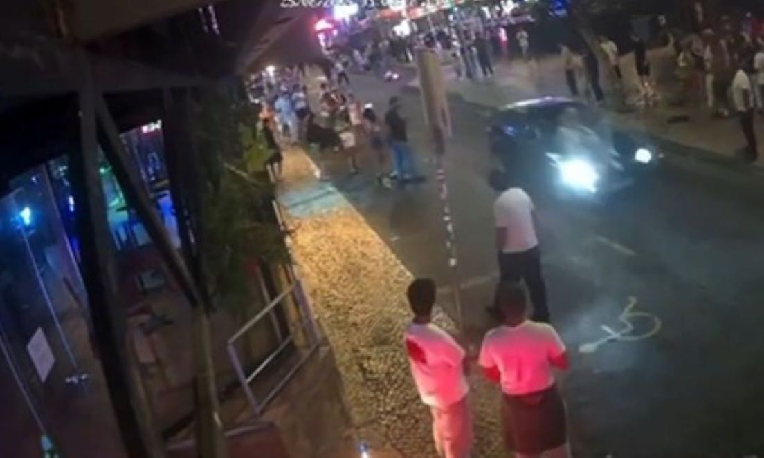 Πορτογαλία: Η στιγμή που μεθυσμένος οδηγός πέφτει πάνω σε πλήθος - 12 τραυματίες 