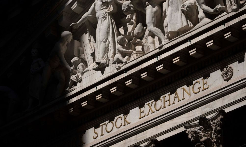 Wall Street: Οριακή πτώση μετά τη δημοσιοποίηση των στοιχείων για τον πληθωρισμό