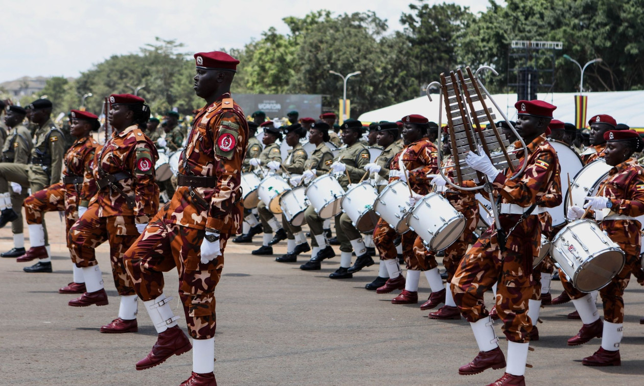 Ουγκάντα: Εκδίδει στις ΗΠΑ αξιωματικό που πουλούσε όπλα σε Καρτέλ