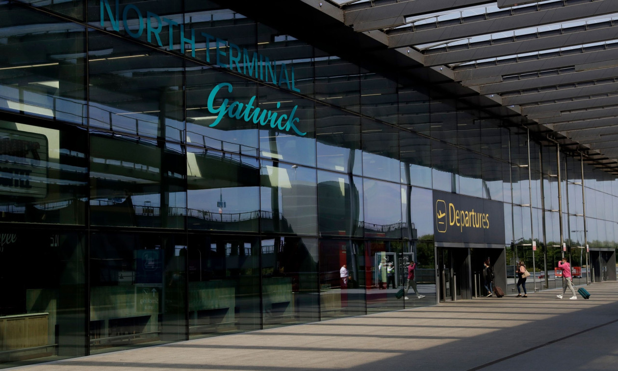 Συναγερμός στο αεροδρόμιο Gatwick: Καθηλώθηκαν οι πτήσεις στο αεροδρόμιο του Λονδίνου