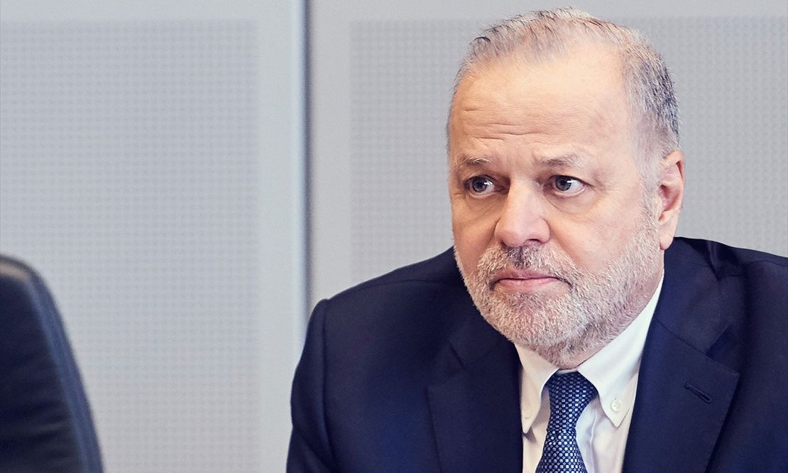 Eυάγγελος Μυτιληναίος στους Financial Times: «Η Ευρώπη κινδυνεύει να χάσει την κούρσα για το γάλλιο»