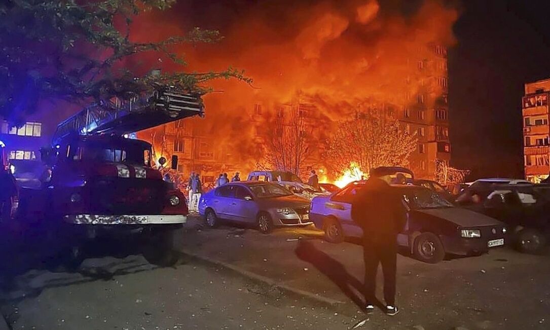 Κίεβο: Νέο μπαράζ εκρήξεων - Συναγερμός για βαλλιστικούς πυραύλους και drones