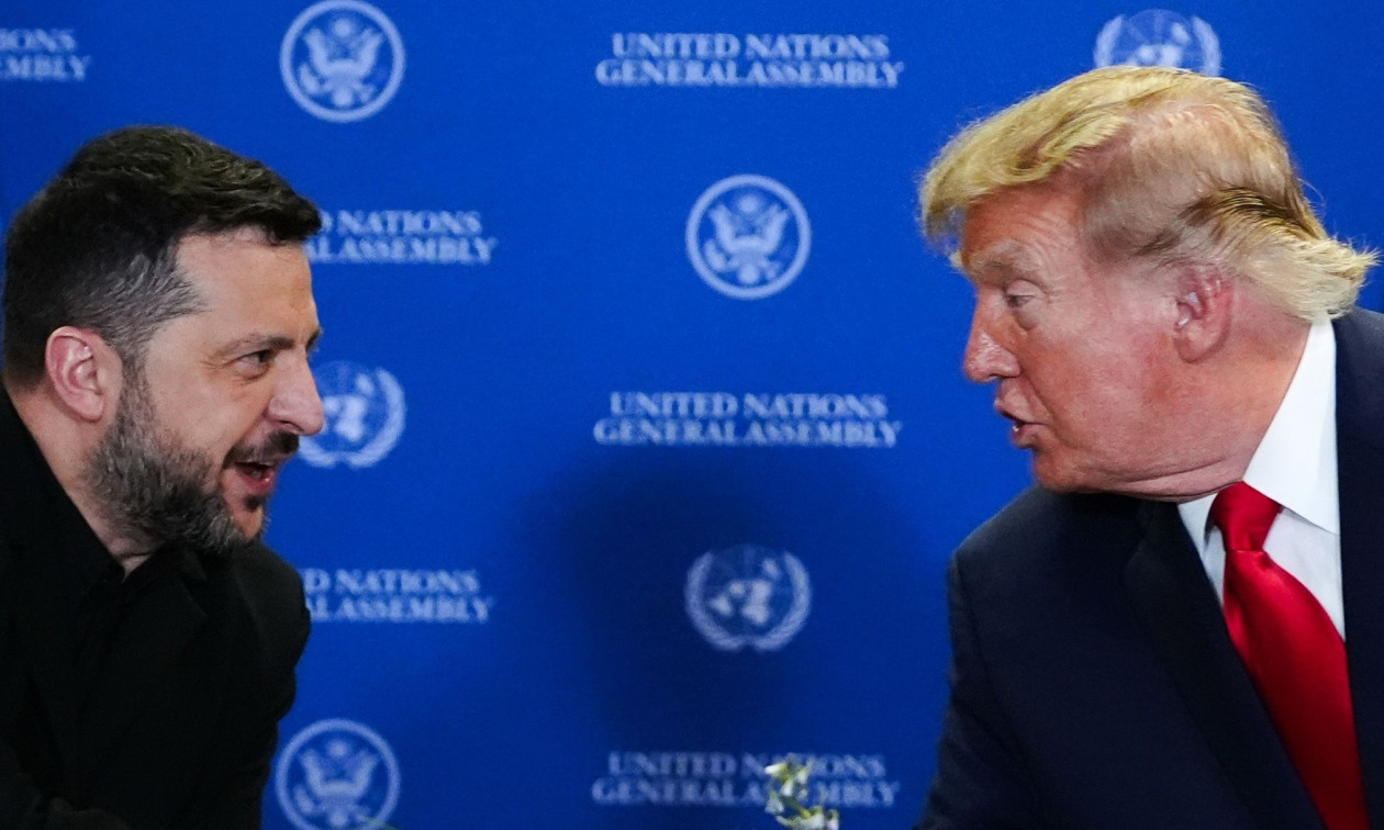 Atlantic: Ο Τραμπ βλέπει τον Ζελένσκι ως το κύριο εμπόδιο για την ειρήνη στην Ουκρανία