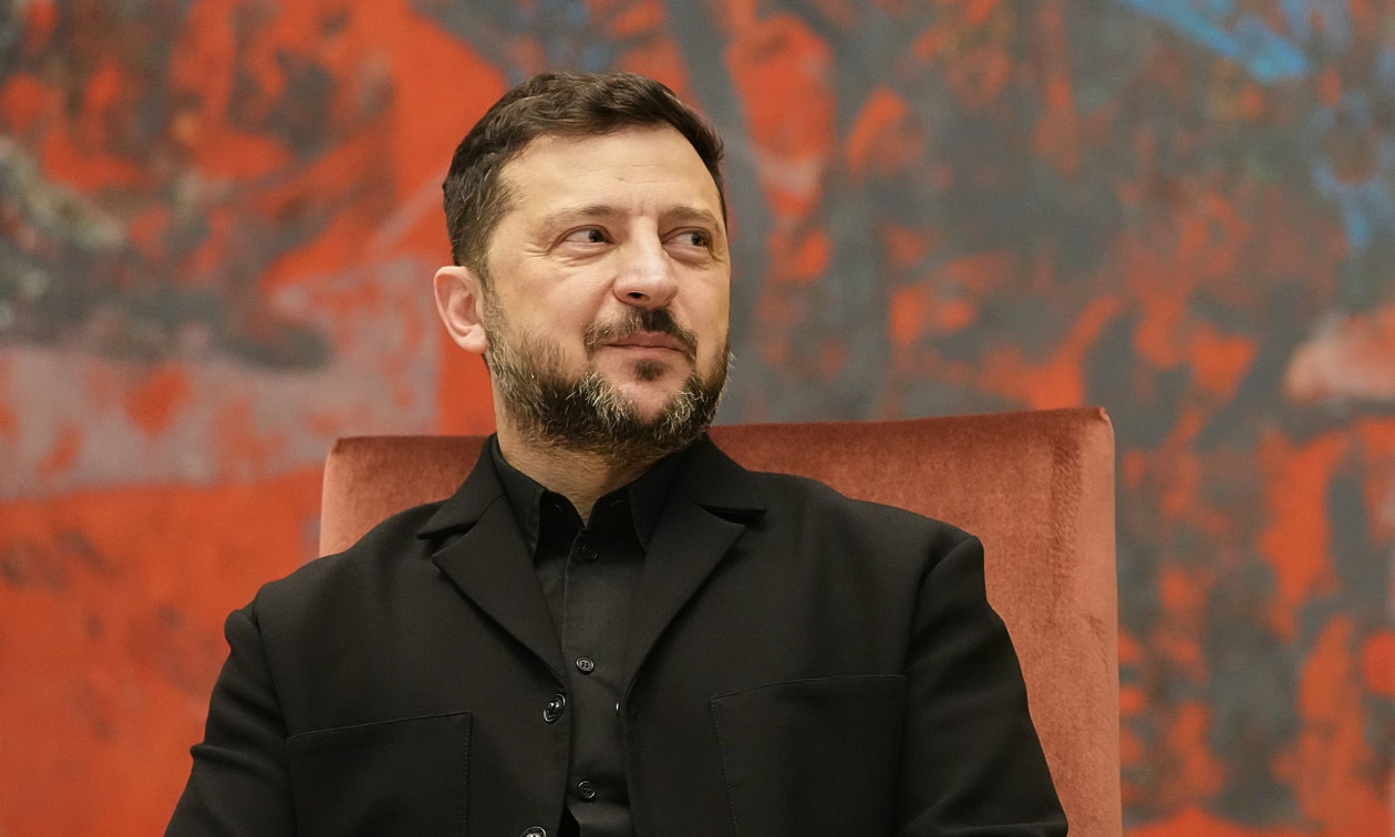Ζελένσκι: «Δύσκολο να εξηγηθούν» οι αποφάσεις των ΗΠΑ για την Ουκρανία