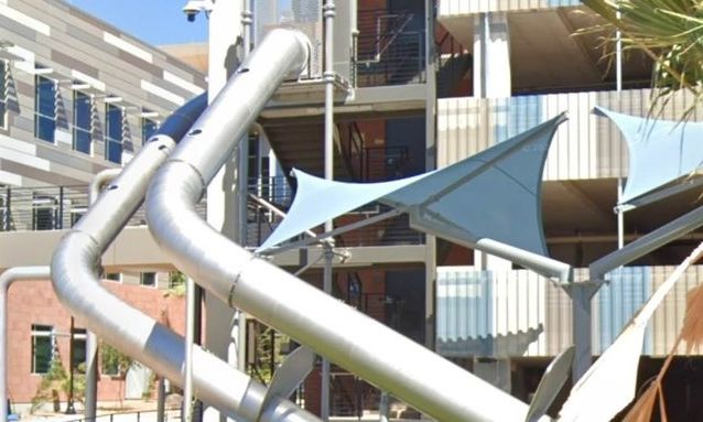 Πάρκινγκ στη Γιούτα σαν παιδική χαρά: Τσουλήθρες αντί για σκάλες -  2.400 χρήσεις την ημέρα