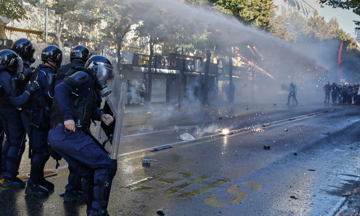 Κλιμακώνεται η κρίση στην Αλβανία: 10.000 πολίτες αναμένονται σήμερα στο συλλαλητήριο