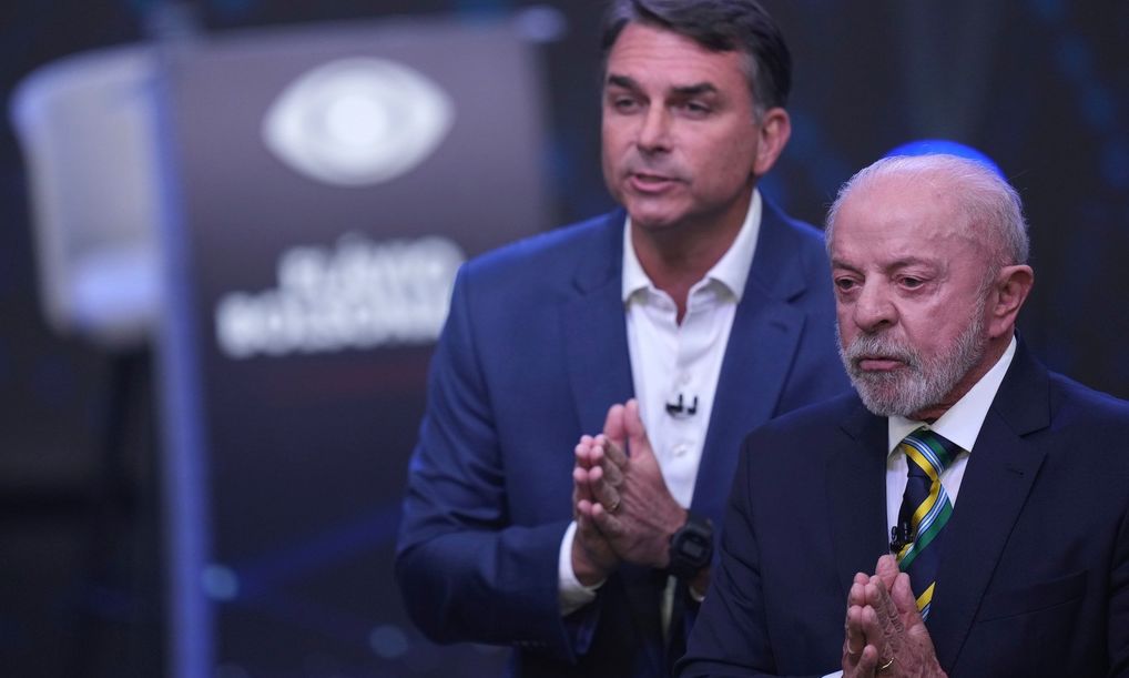 Βραζιλία: Τελική εκλογική αναμέτρηση μεταξύ του αριστερού Λούλα και του δεξιού Μπολσονάρο