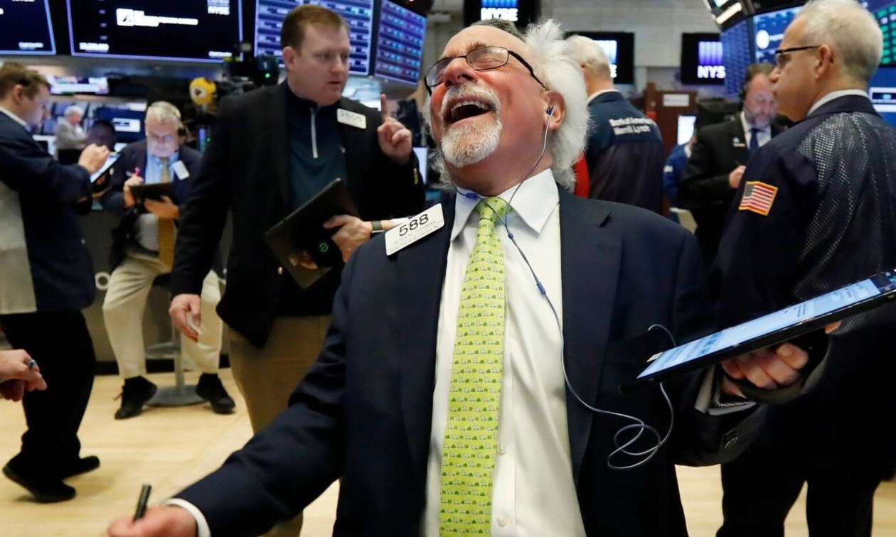 Wall Street: Ανοδος με οδηγό την τεχνητή νοημοσύνη - Αλμα 1,18% για τον Nasdaq