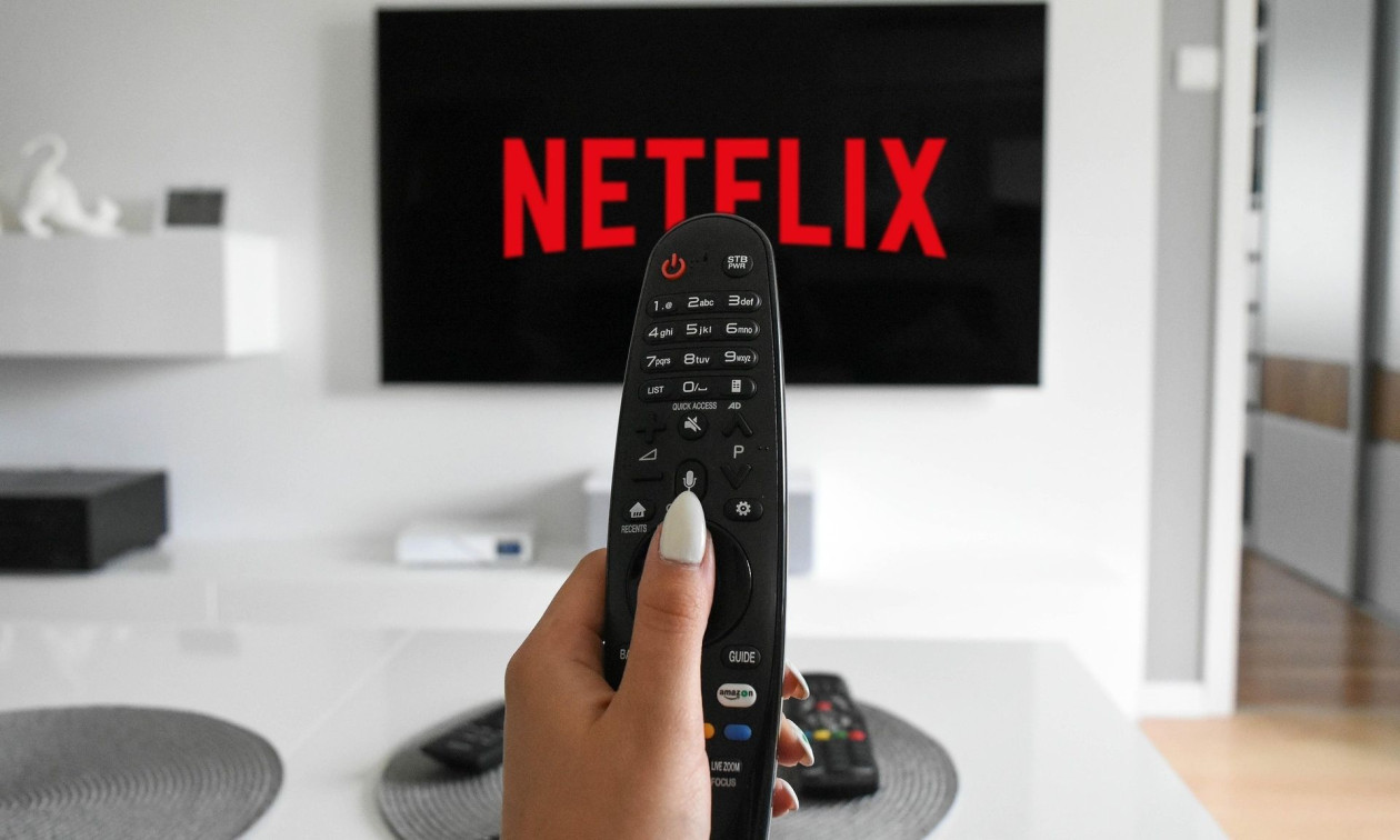 Netflix: 5 σειρές για να απολαύσεις αυτό το Σαββατοκύριακο