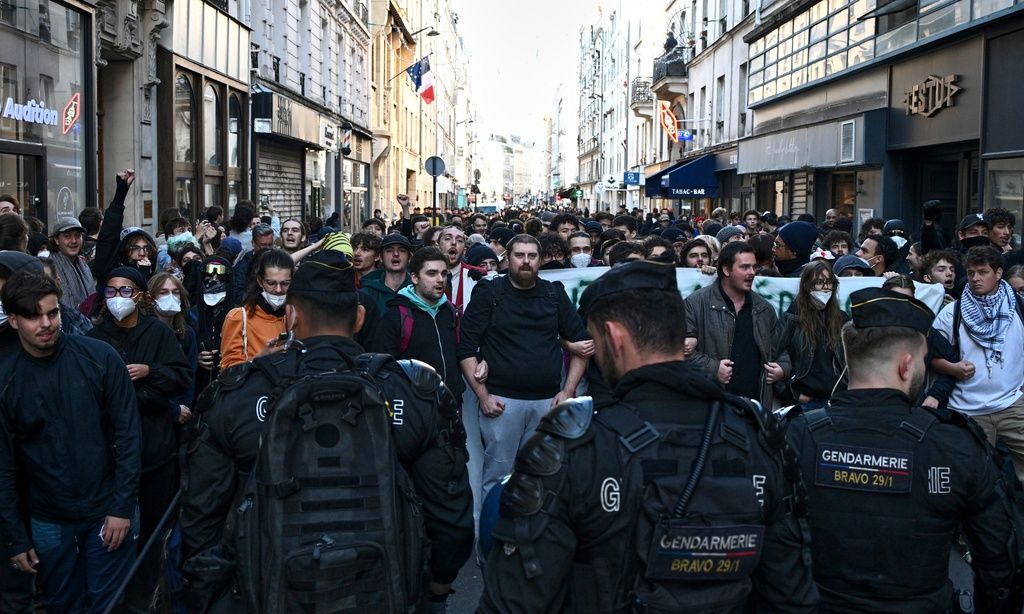 Γαλλία: Σε εξέλιξη οι διαδηλώσεις σε όλες τις μεγάλες πόλεις - 27 συλλήψεις