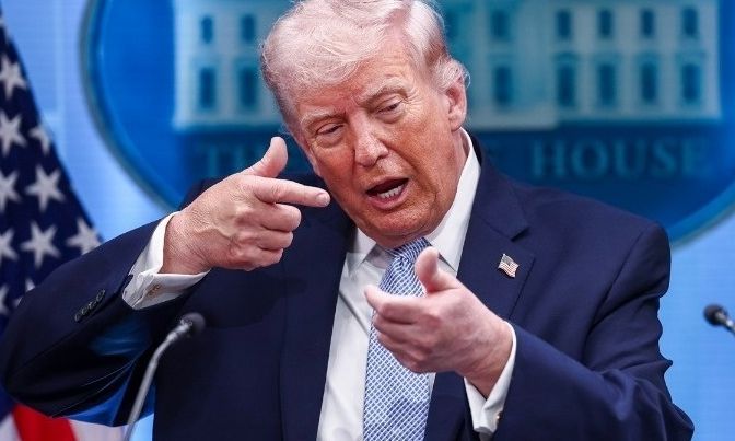 Απειλή Τραμπ: Εφοδιάζουμε τα αμερικανικά πλοία με τα καλύτερα όπλα, χωρίς συμφωνία θα τα χρησιμοποιήσουμε - Οι Ιρανοί δεν συνειδητοποιούν ότι δεν έχουν χαρτιά 