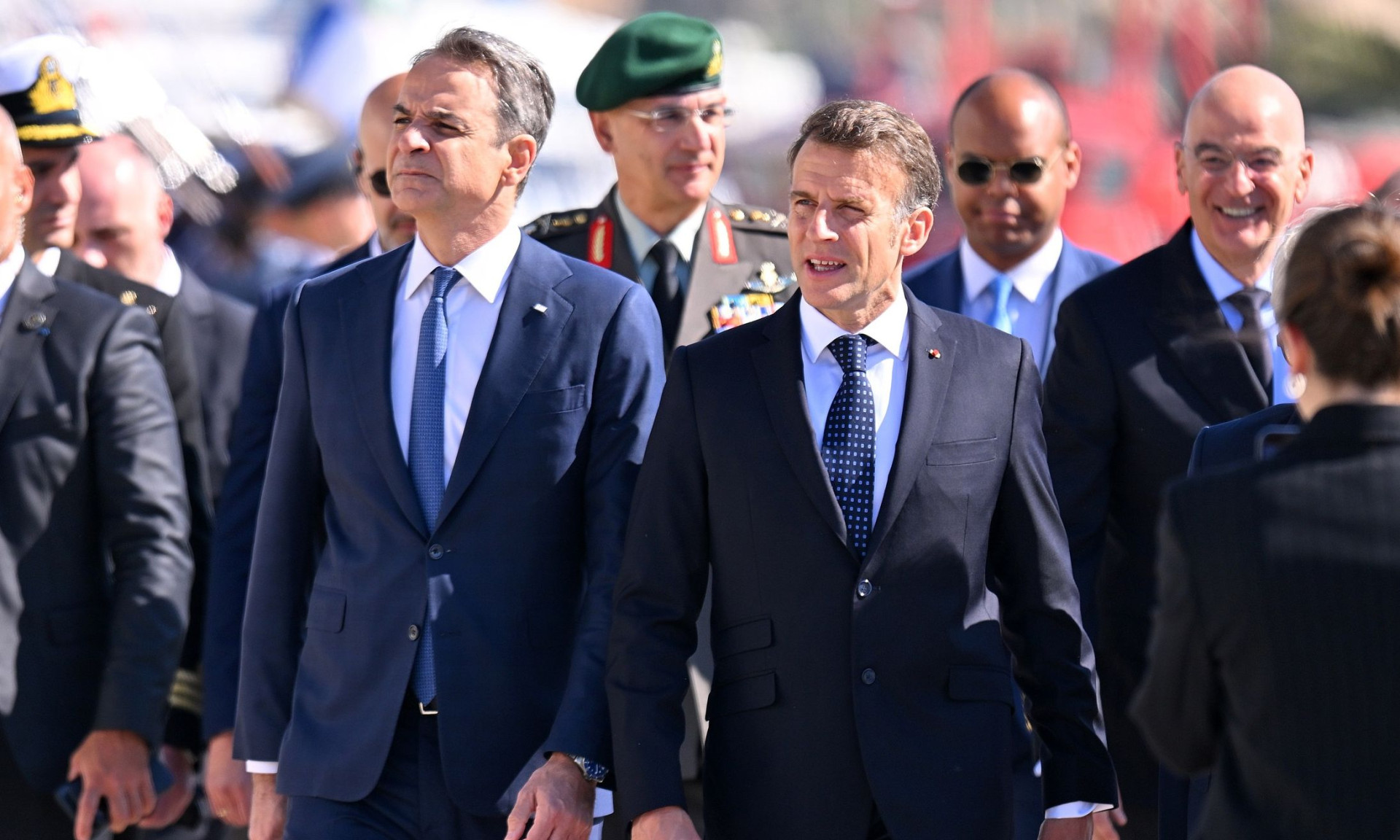 Politico: Περισσότερα ευρωομόλογα και παράταση στην αποπληρωμή του Ταμείου Ανάκαμψης ζητούν Μακρόν και Μητσοτάκης